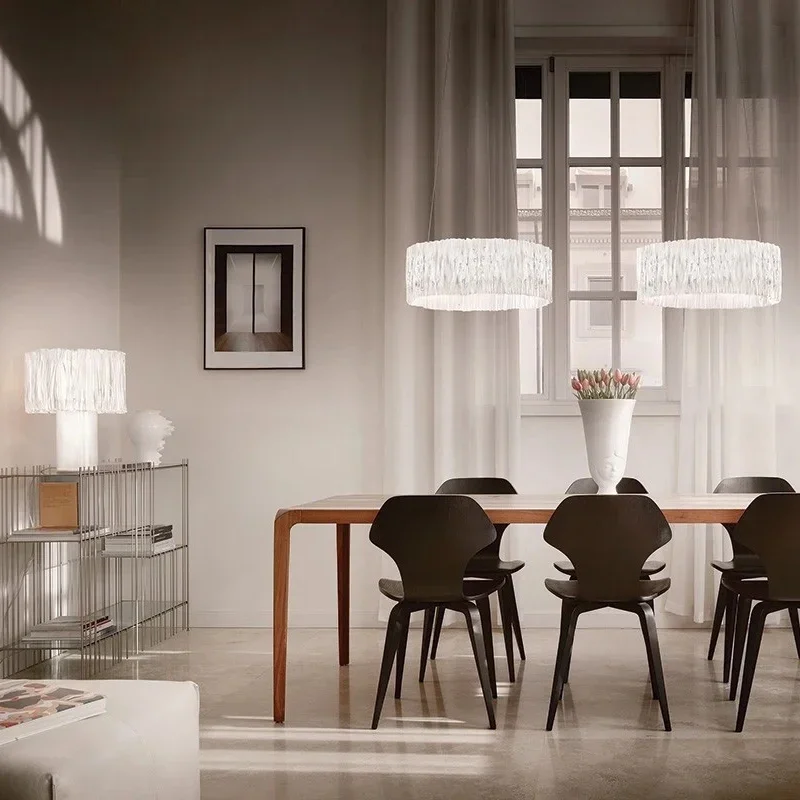 2026 إيطاليا مصمم الاكريليك قلادة ضوء مصابيح LED مستديرة معلقة غرفة المعيشة ديكور غرفة نوم تركيبة إضاءة الذهبي بريق تشاند