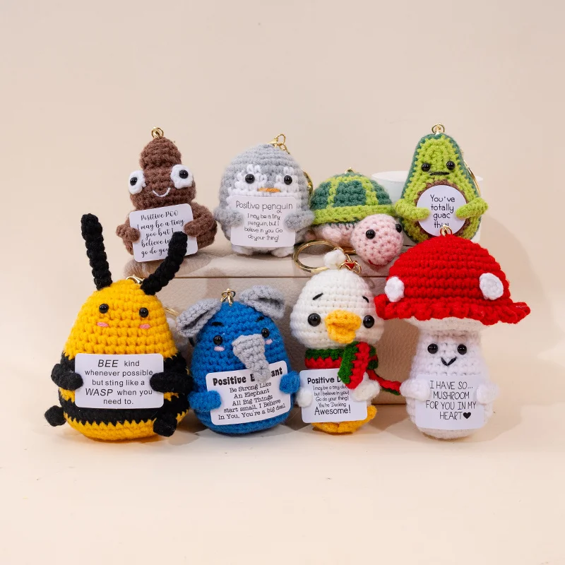 Handgemaakte gehaakte kleine bedels: sleutelhanger, tas hanger, telefoon sleutelhanger, autosleutel accessoire, rugzak pluche pop - schattig gebreid