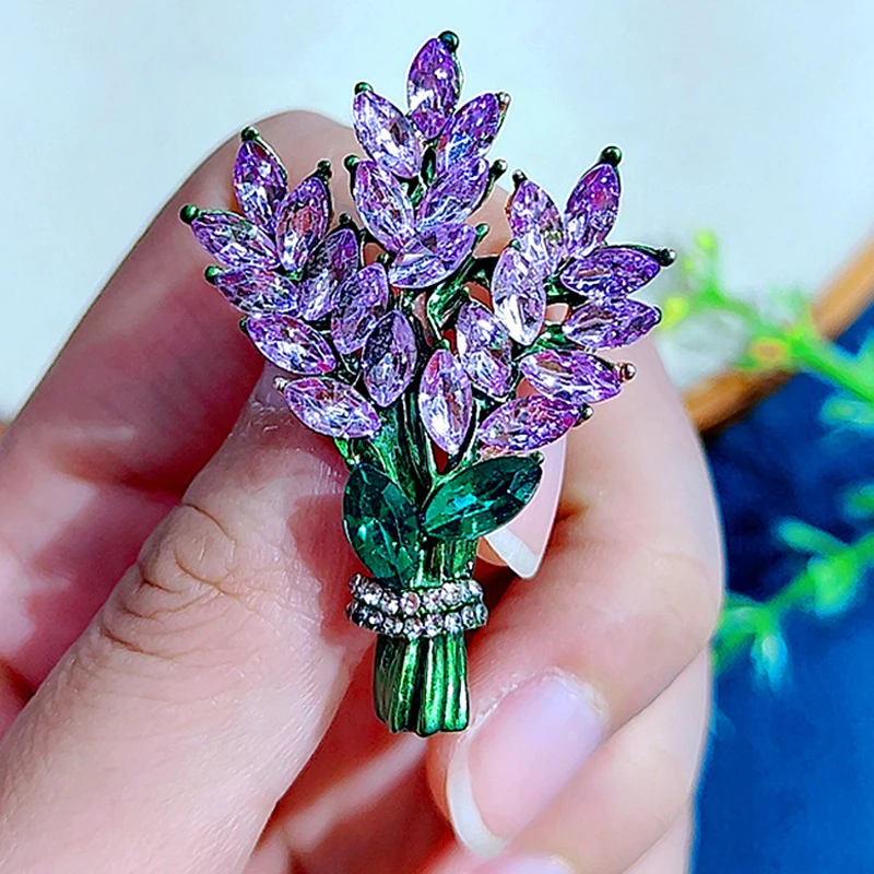 1 PCS lavender rhinestone boutonnier brooch women's high-end temperament chest flower pins trend accessories clothing accessory