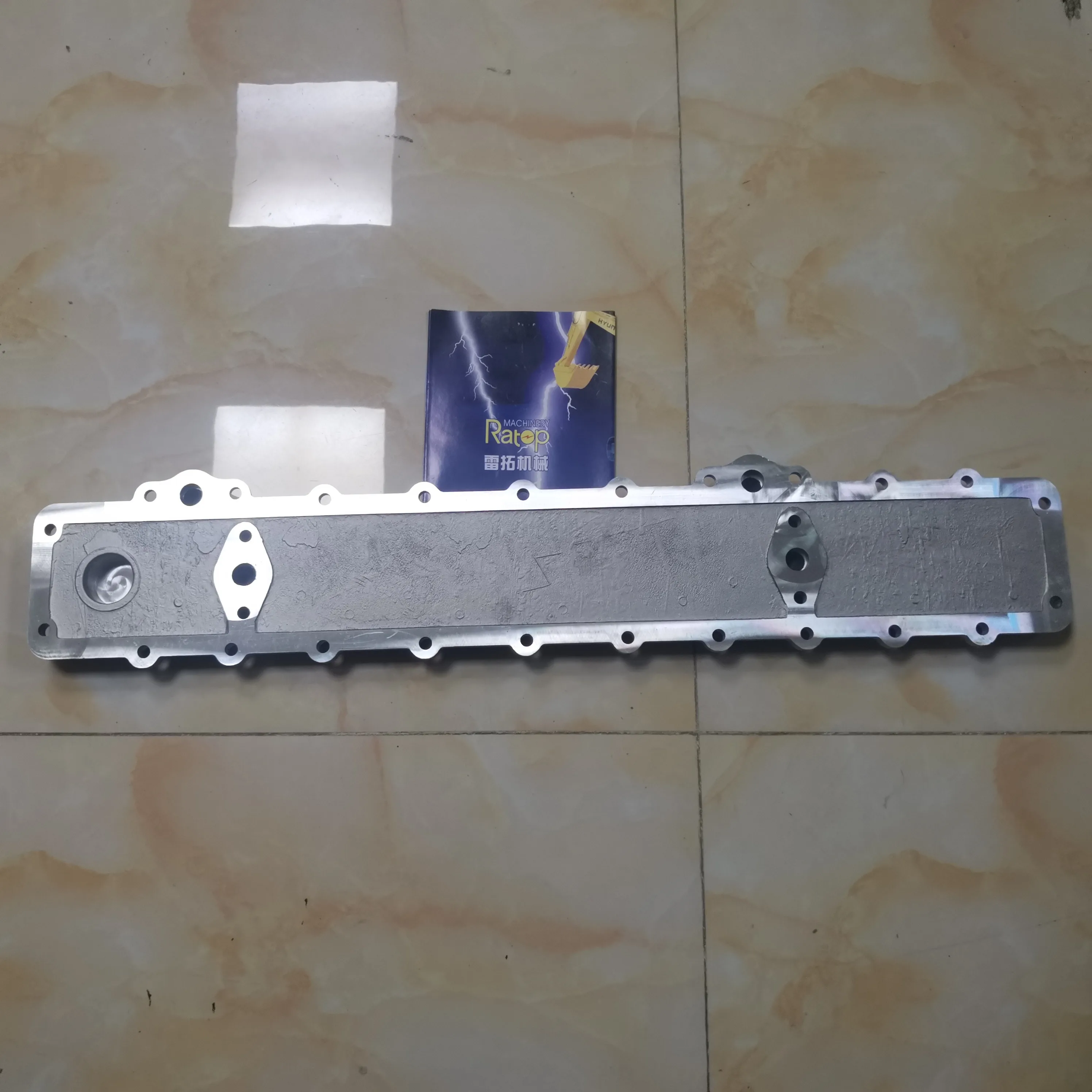 

E320C Oil Cooler 4P 34339-03100 5I-7692 5I7692 Suitable for Caterpillar Engine Parts
