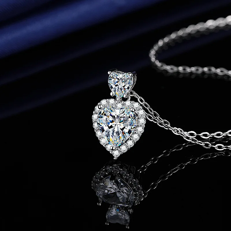 Image of Halskette aus 925er-Sterlingsilber mit glänzendem Herz-Zirkon für Damen, Hochzeitsschmuck, Verlobungs-Charm, Party-Geschenk, Royal