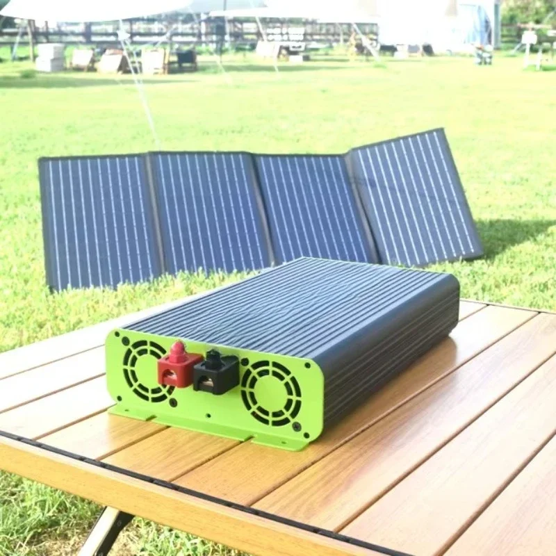 Pure Sine Wave 2000W Inverter and Converter with Battery Charger for Automotive RV Vehicle 4WD
