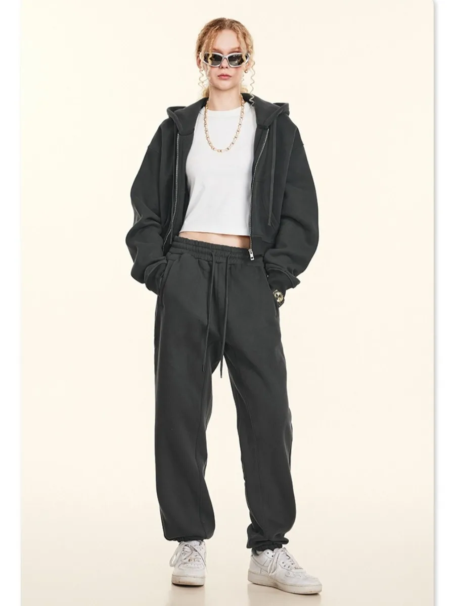 LIinar 2026 Fall Short Hooded Zipper Jacket Sports Set Women Fashionable Loose-Fitting Casual Sweatshirt Two-Piece Set