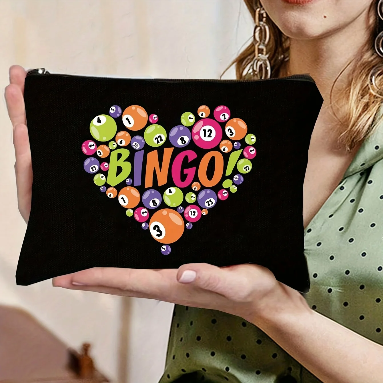 Creative Binggo Heart-Shaped Pattern Printed Storage Bag Letter Pattern Engraved Floral Print Zipper Women's Makeup Bag