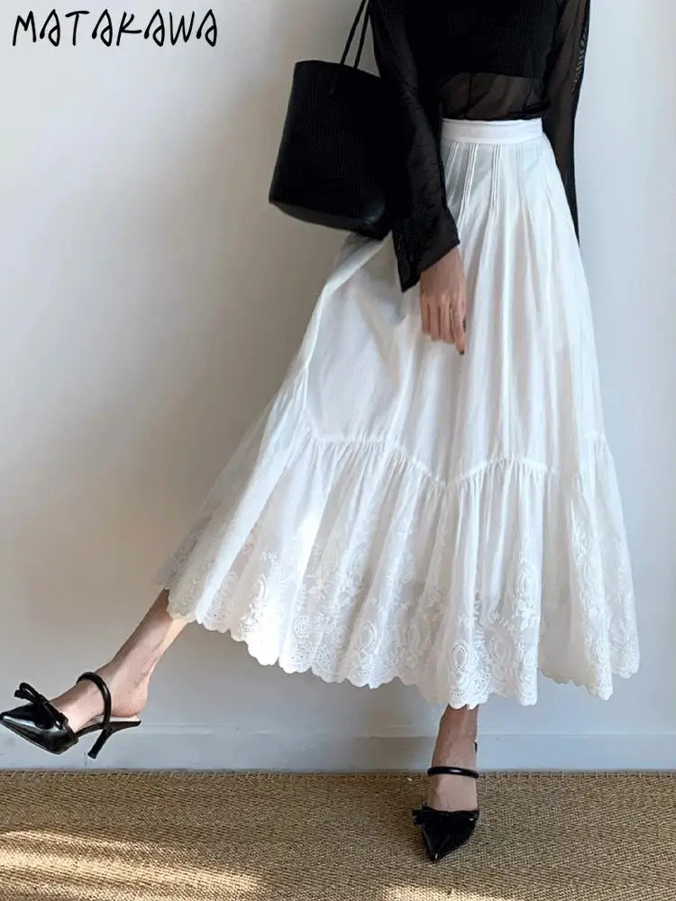 

Matakawa Lace Embroidery Long Skirts French Style Vintage A-line Elegant Faldas Mujer Spring Summer Fashion Sweet Women Skirt