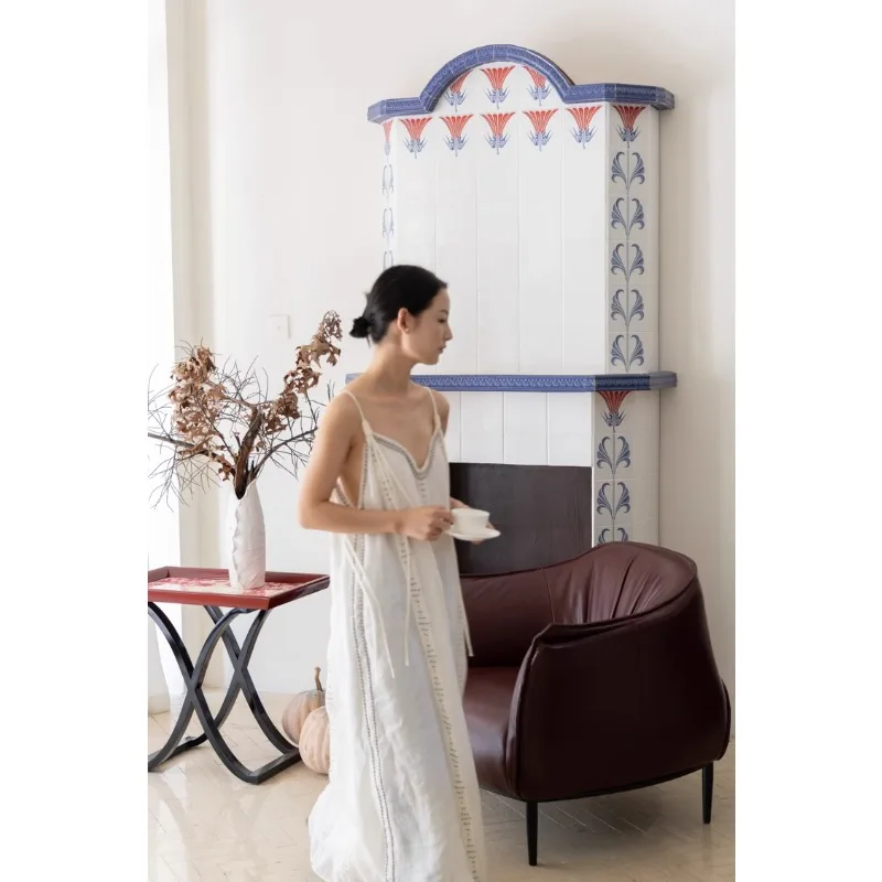 Sofá medieval de couroForneiras para móveis, móveis