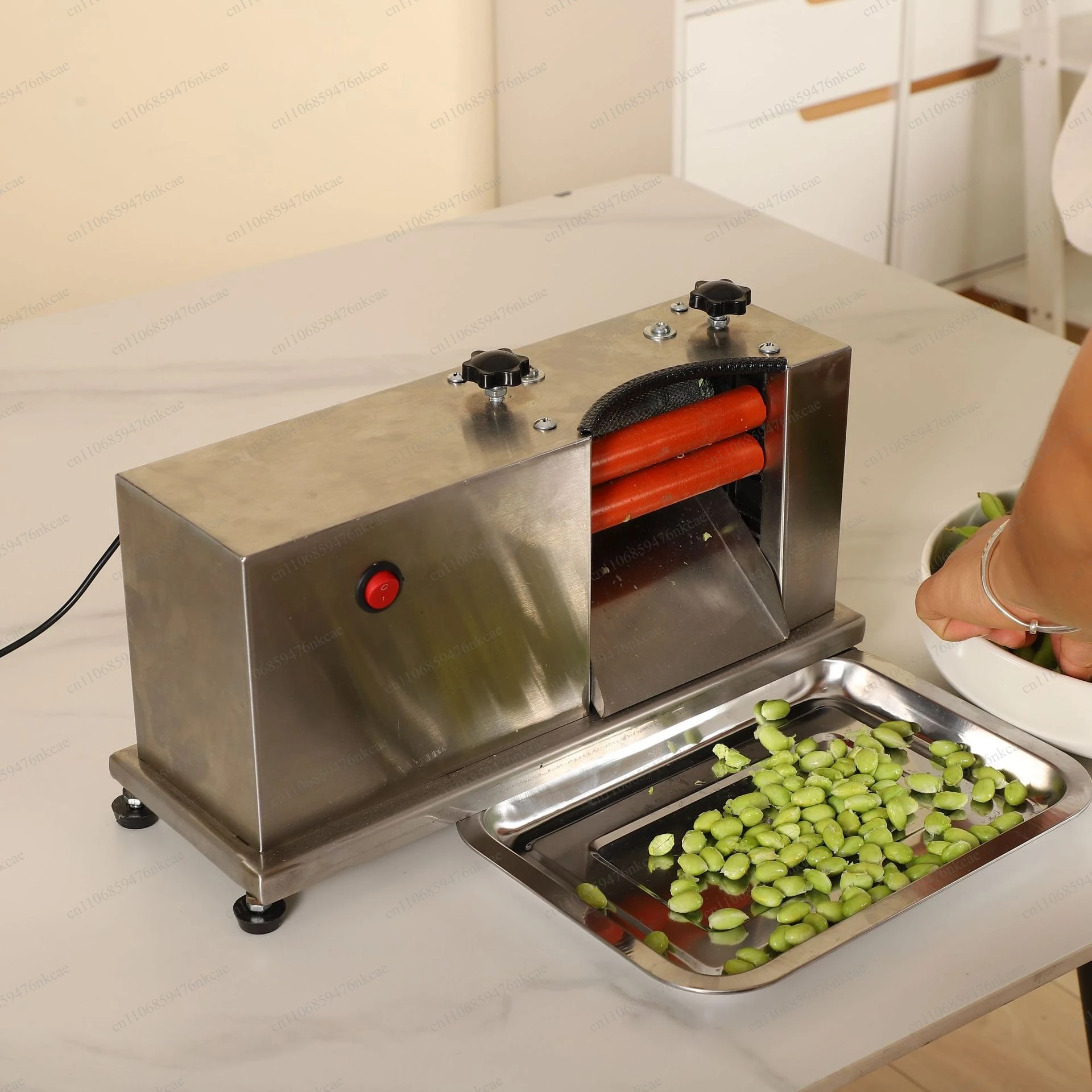 Small electric edamame peeler Household multi-functional peeling machine Kitchen New edamame sheller