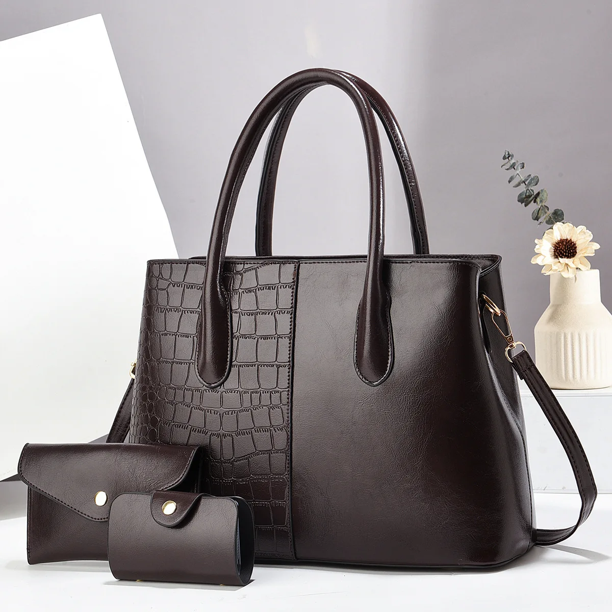 

Faionable Versatile Ladies oulder Bag Handbag Spring 2024 Single Strap Crossbody Bag Women's Bag Handbag PU Material
