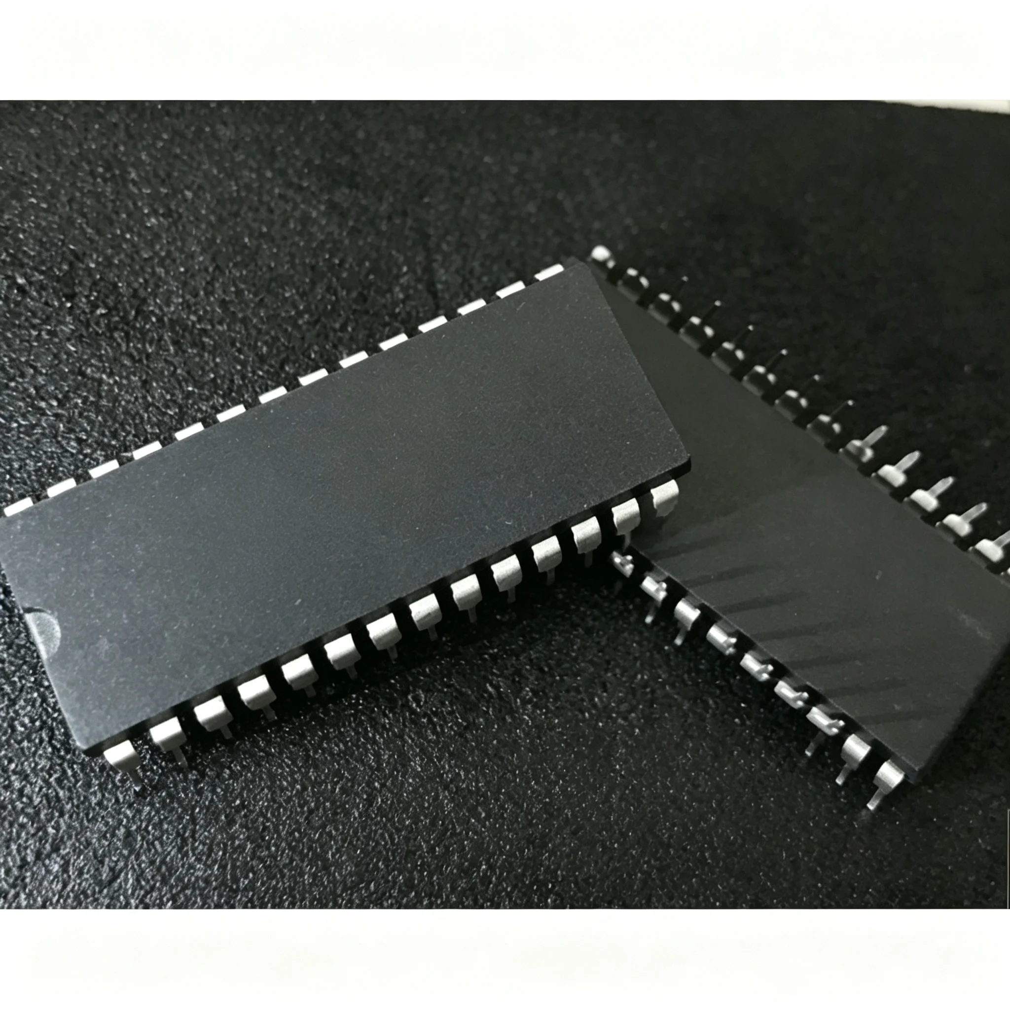 5piece AD574 AD574AKN N NZ AD574AKNZ AD676JN AD779JNZ DIP-28