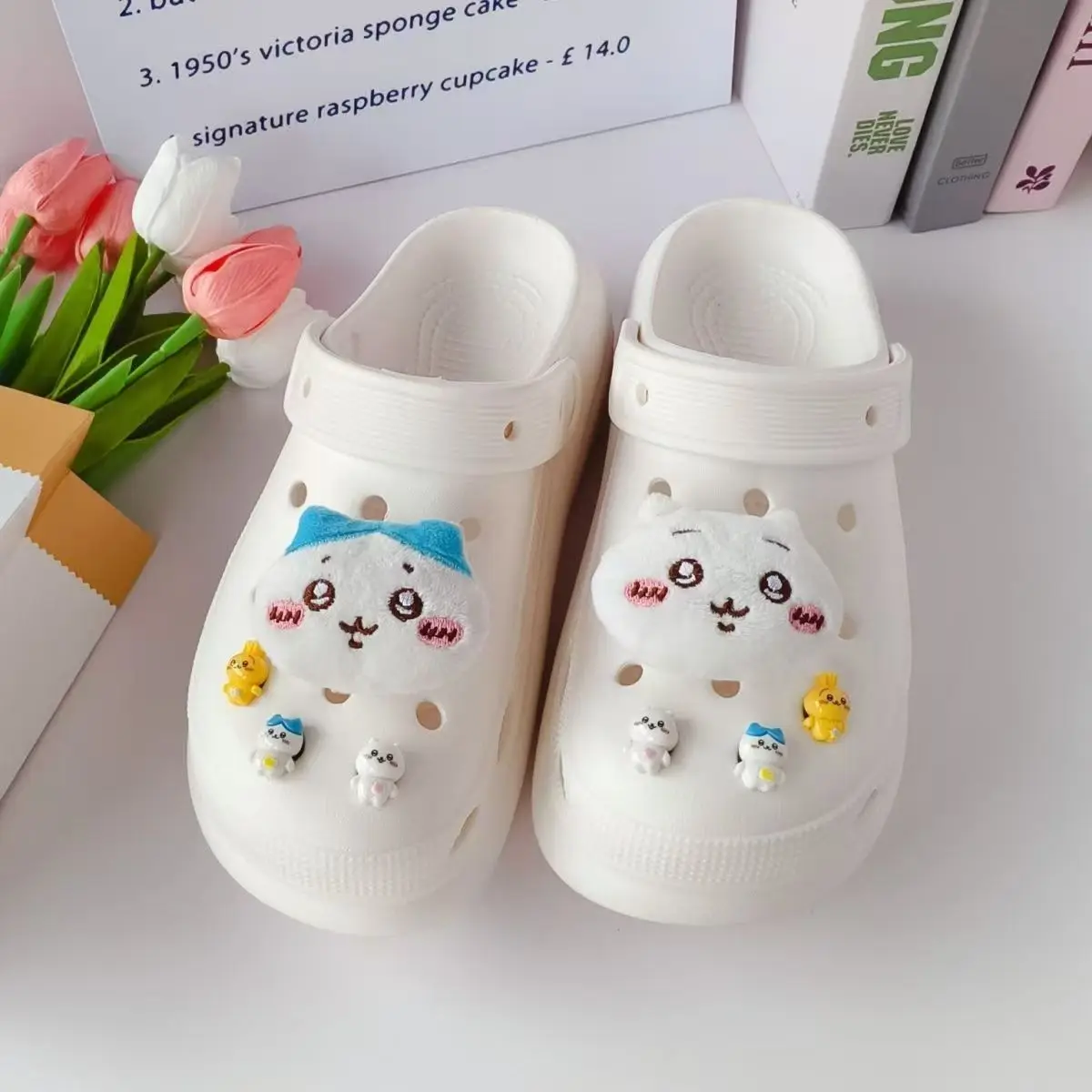 Симпатичные мультяшные Chikawas Clogs Пряжка для обуви Kawaii  blomätレ Hachiware сау Германия Kuya USAG ちいかわ Пряжка для обуви с цветком Декоративная