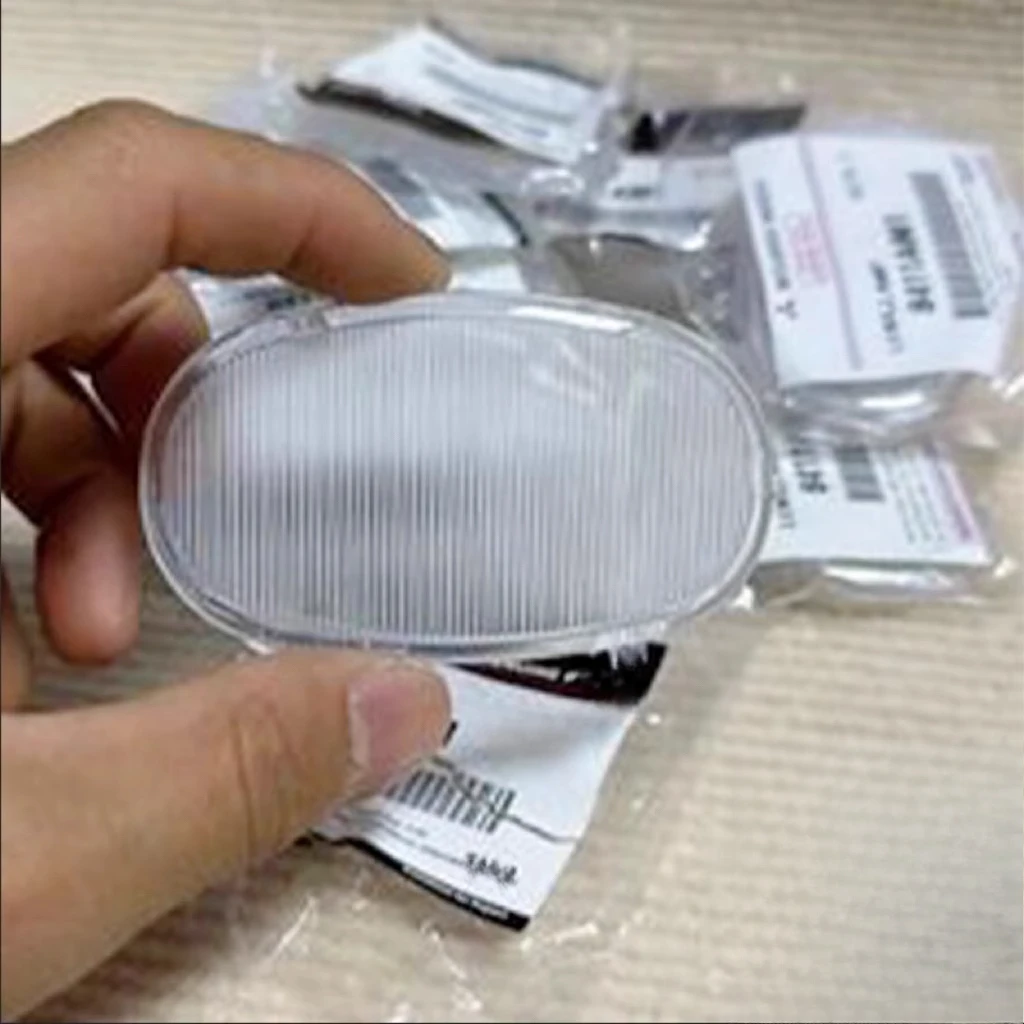 1 unidad para MITSUBISHI Pajero Jinchang L200 puerta panel interior pantalla cubierta de lámpara carcasa original de fábrica 8411A001/005