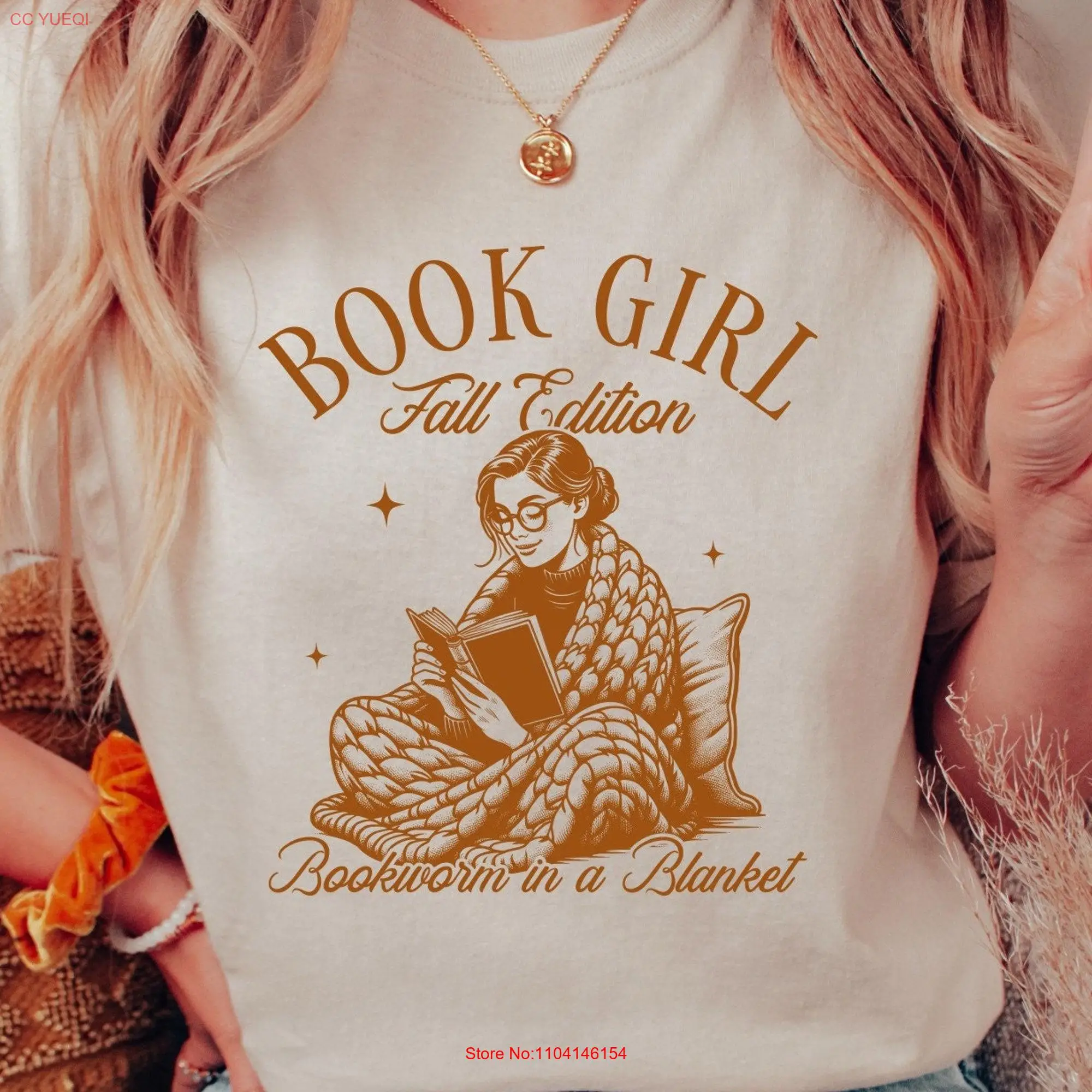 Book Girl Fall Edition Bookworm in a Blanket Funny Reading T Shirt for Introverts Lovers Bookish Merch