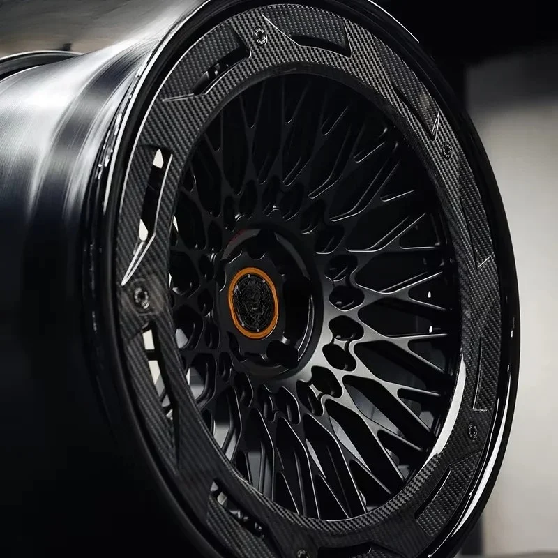 

Wrapped Carbon Fiber Sports Car 19 20 21 22 24 26 Inch Wheels Customized Alloy 5x114.3 5x112 5x130 Car Wheels for Luxury Car