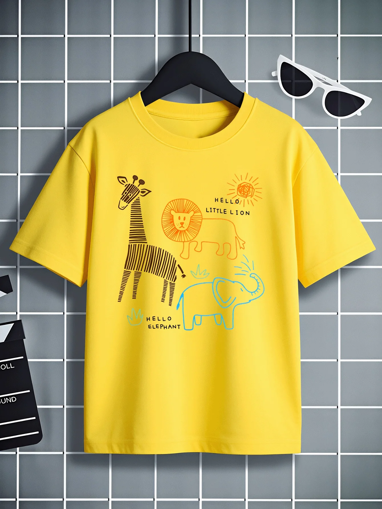 Hello Little Lion Elephant Pattern T-shirt Round Neck Top Korean Half Sleeved Children's Daily Versatile Parent-child Outfit