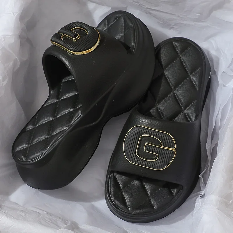 Thick-Soled Women's One-Word Cool Slippers Non-Slip and High-End Summer Outer Slippers Fashion Women's Slippers