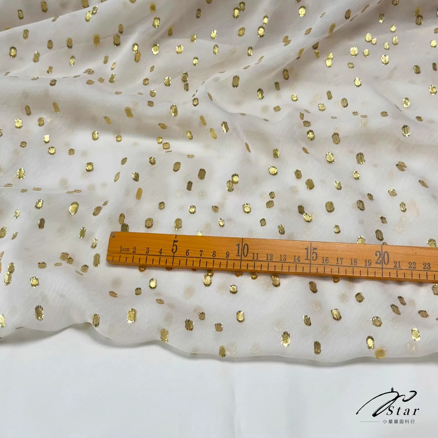Summer Light and Slightly Transparent Silk Qiaoqi Fabric Embroidered Sequin Model Fashion Costume Stage Narrow