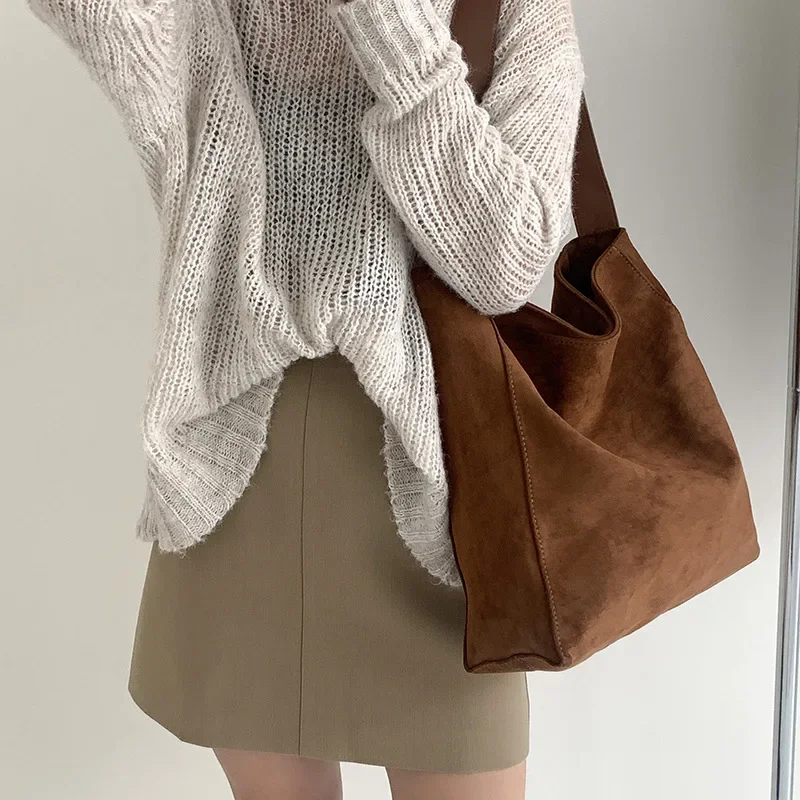 Large-capacity Autumn and Winter Frosted Tote Bag Niche Commuter Large Bag High-end 2023 New Retro Suede Shoulder Bag for Women