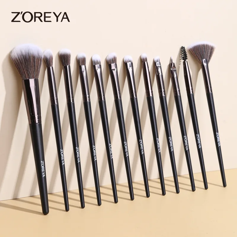 Zoerya Beauty Tools Storage Bag Eyelash Roll Eye Shadow Powder 12 Pieces Makeup Brush Set