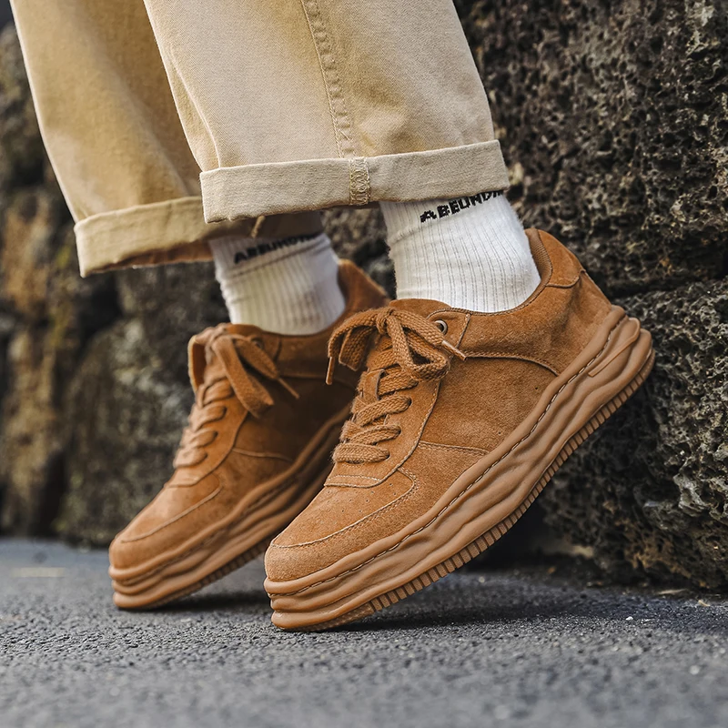 Men's Shoes: Luxury Trainers,Casual Sneakers,  Breathable Race Running Shoes, and Fashion Loafers for Men.