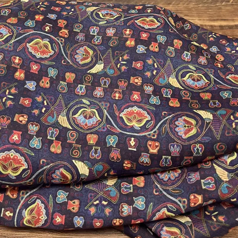

50 * 138cm 100% ramie blue printed and dyed fabric, used for making women's shirts, skirts, and DIY sewing fabrics.