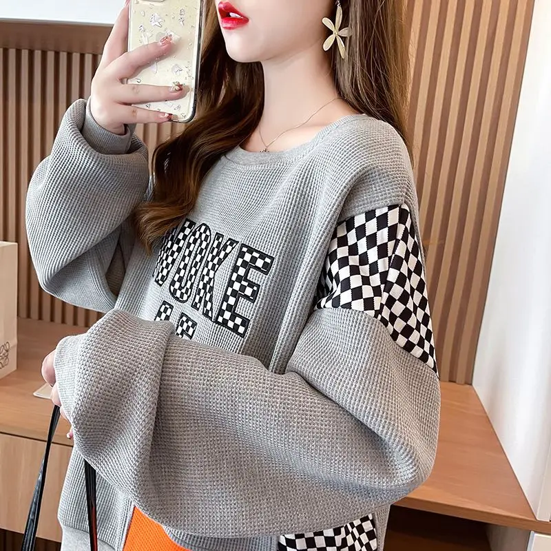 Fashion Korean Embroidered Letter Lattice Women's Autumn Winter Fleece Sweatshirt Harajuku Fit Long Sleeve Female Coat Pullover