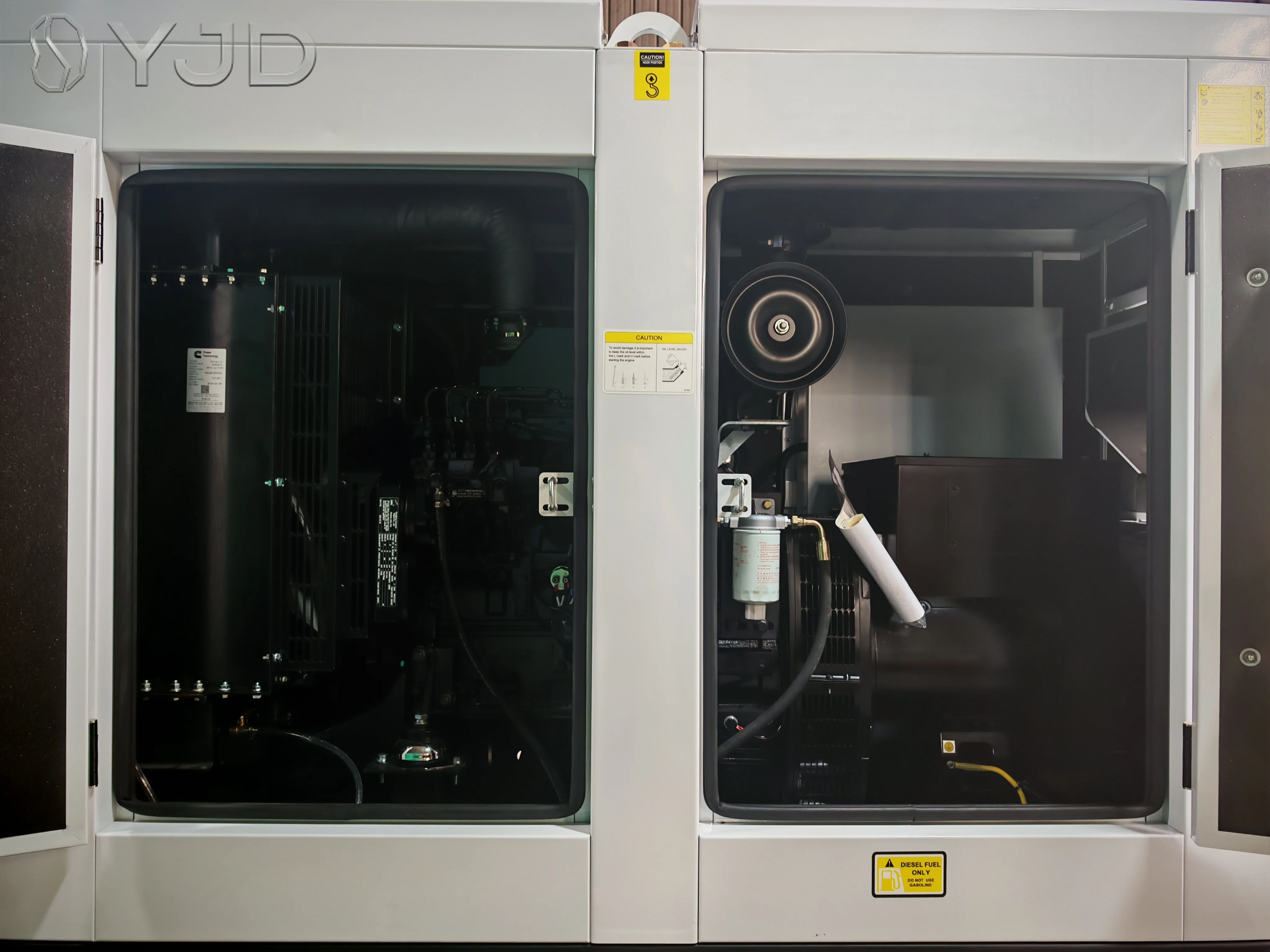 Guangzhou Machinery and Equipment Diesel 88KW 110KVA Engine 4BTA Series 120KVA 125KVA 150KVA Group Generators Silent Type 50hz
