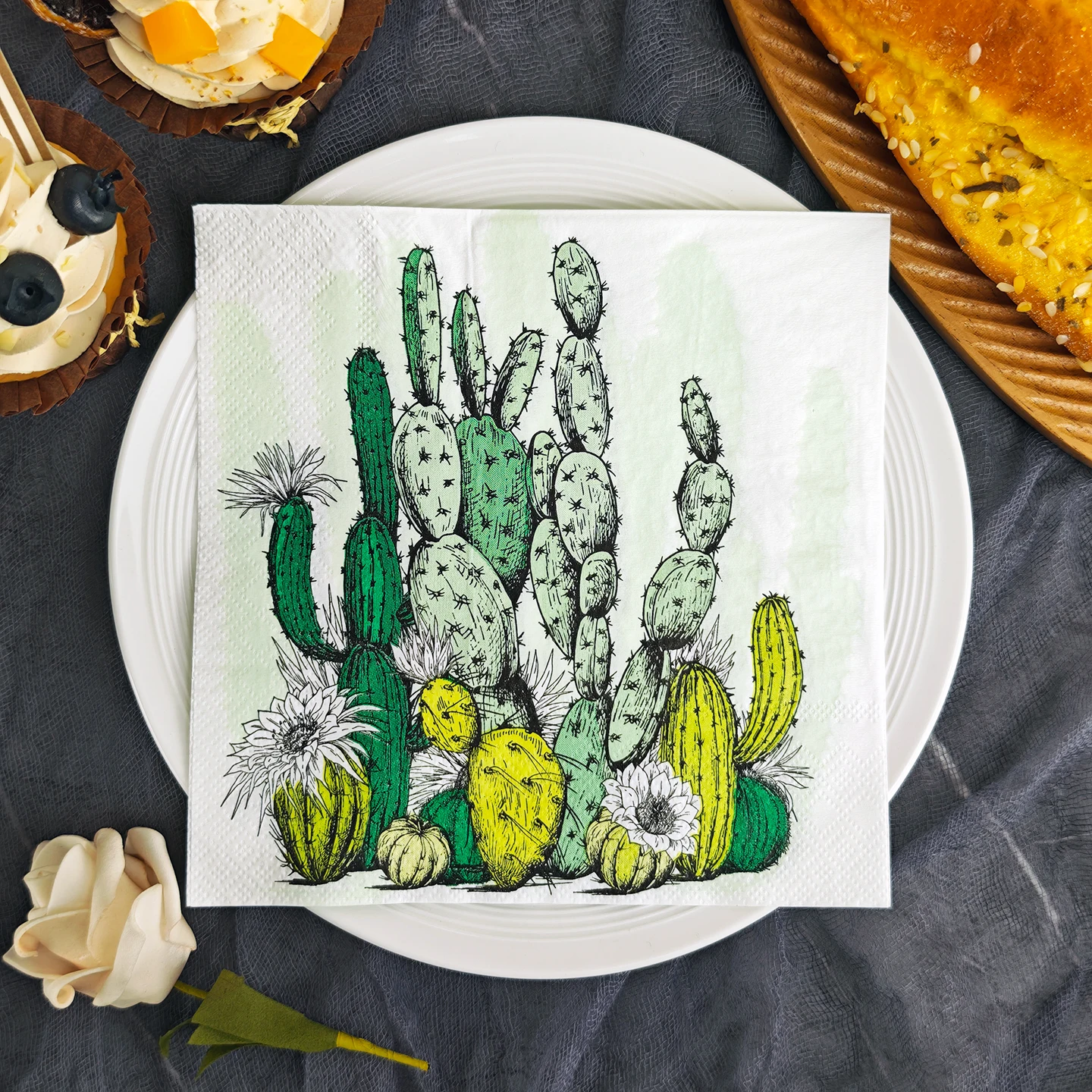 20/50pcs 33*33cm 2ply Cactus pattern paper Napkins Suitable 