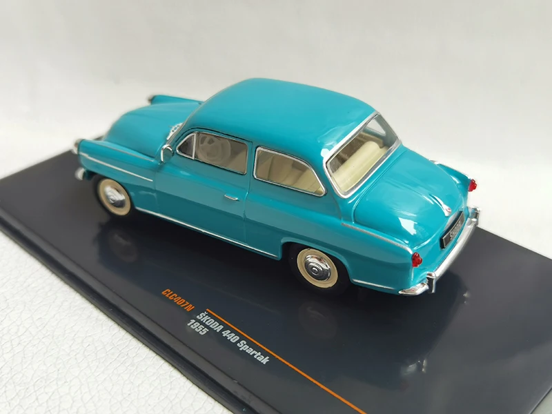 IXO 1:43 Scale SKODA 440 SPARTAK 1955 Alloy Car Model Diecast Toy Collectible Ornament Souvenir Toys Cars