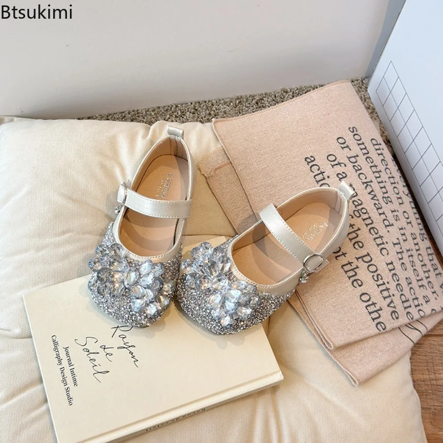 Girls Crystal Shoes Spring New Style Soft Bottom Butterfly Knot Water Diamond Princess Flat Shoes Children's Sweet Leather Shoes