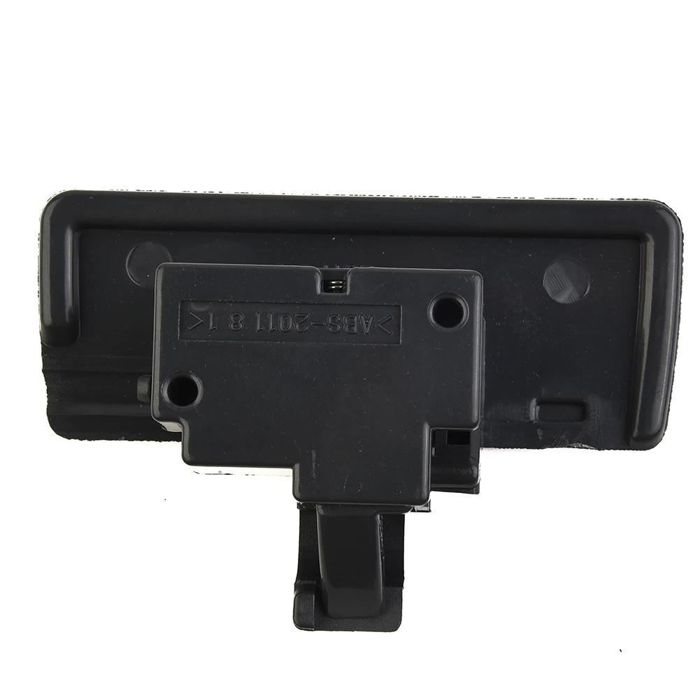 Image of Handschuhfach-Vordertürgriff für Suzuki Swift, passend für Werks-Spezifikationen, PP-Kunststoff, LxBxH 8,6x6x3cm