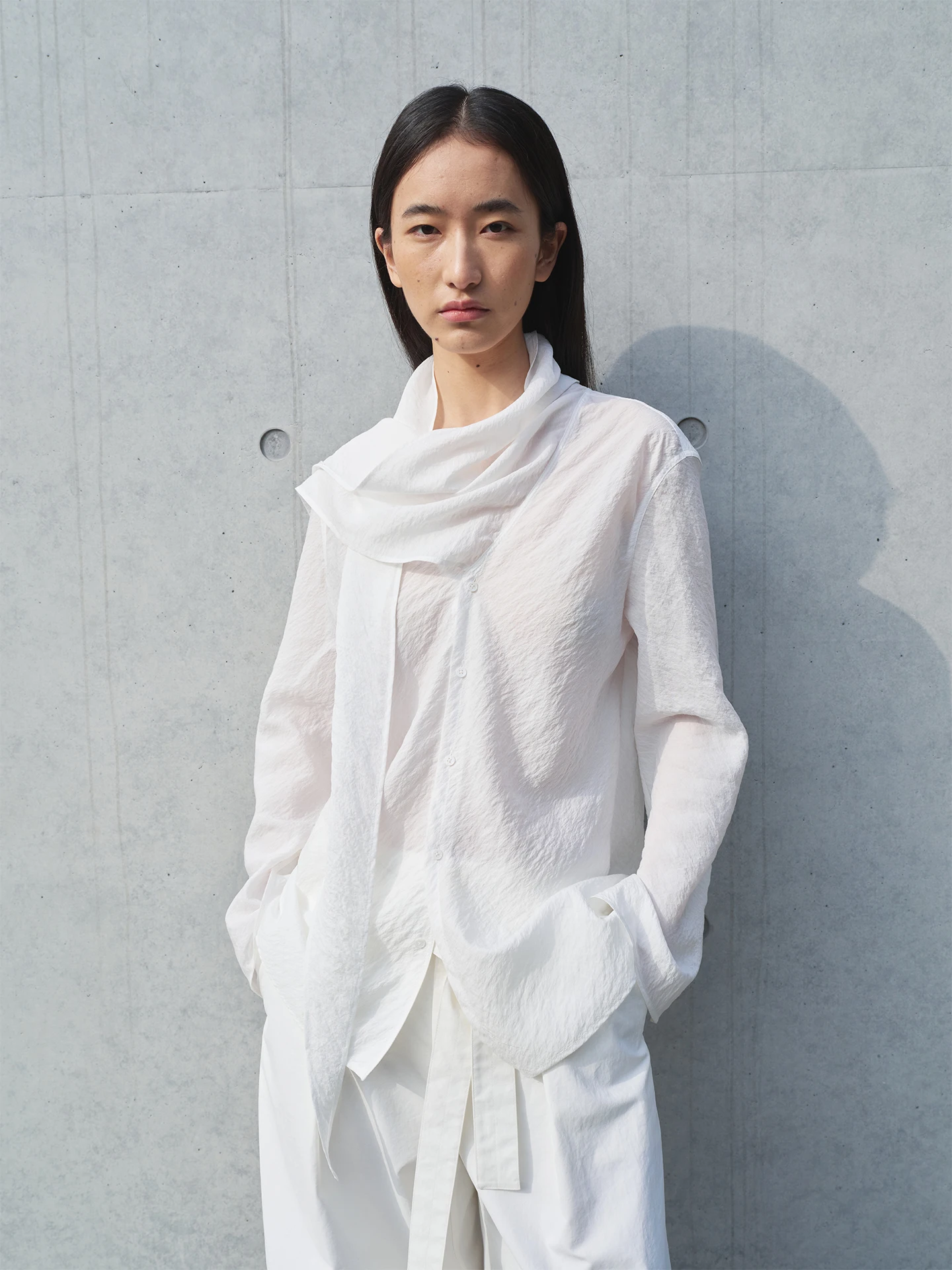 

Женская свободная рубашка Urelax с V-образным вырезом, фактурная, из легкой ткани, с длинным рукавом, на пуговицах, с поясом, модная, универсальная, для многообразного стиля