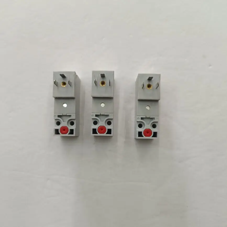 P000-303-P52 CAMOZZI solenoid pilot valve