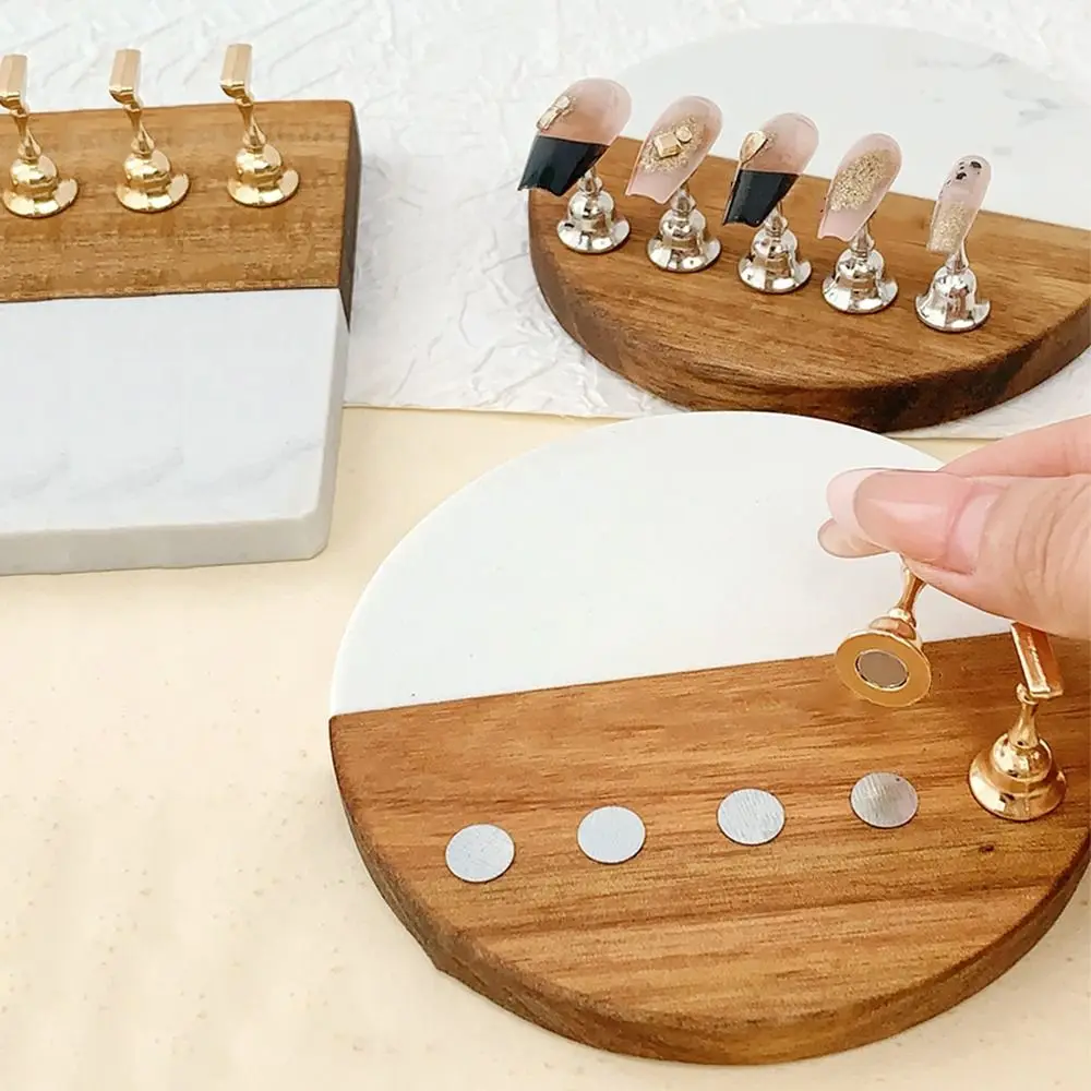 Soporte magnético para decoración de uñas, Base cuadrada/redonda, estante de exhibición magnético fuerte reutilizable para uñas, 5 soportes para uñas fáciles de usar
