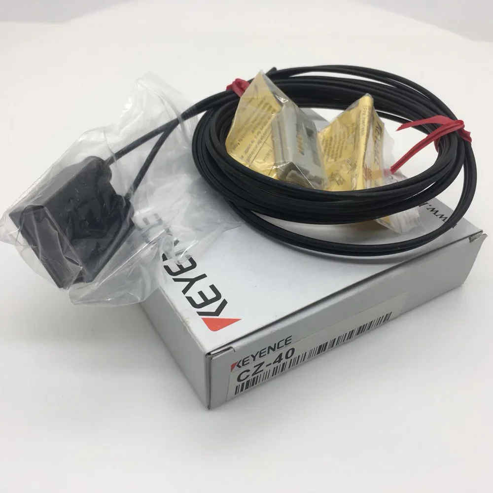 

Hot sale original new RGB digital fibreoptic sensor KEYENCE CZ-40