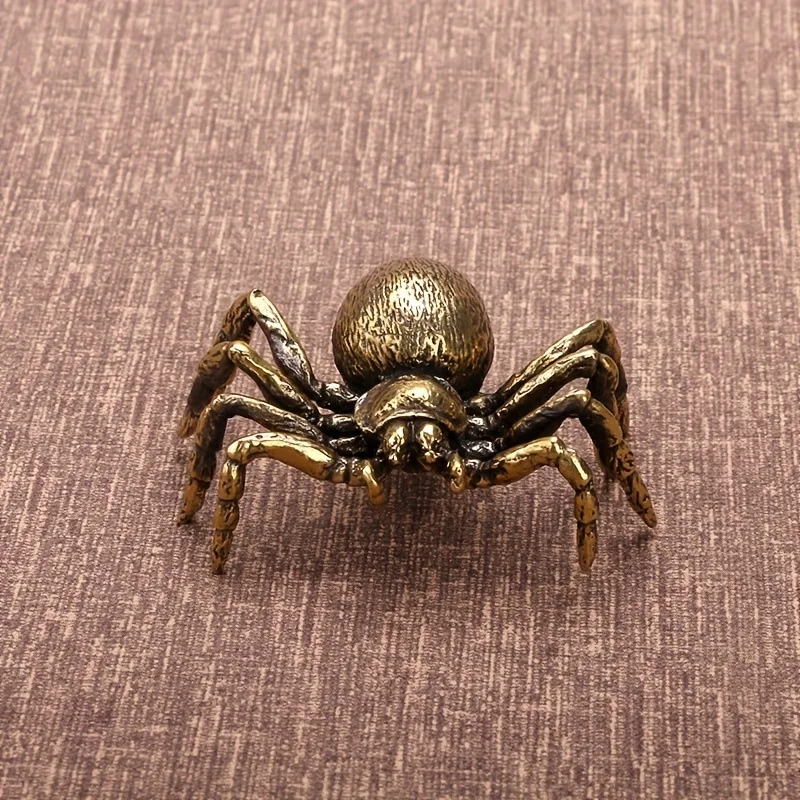 Solid brass spider ornament desktop decoration retro brass personalized tea pet small ornament handicraft
