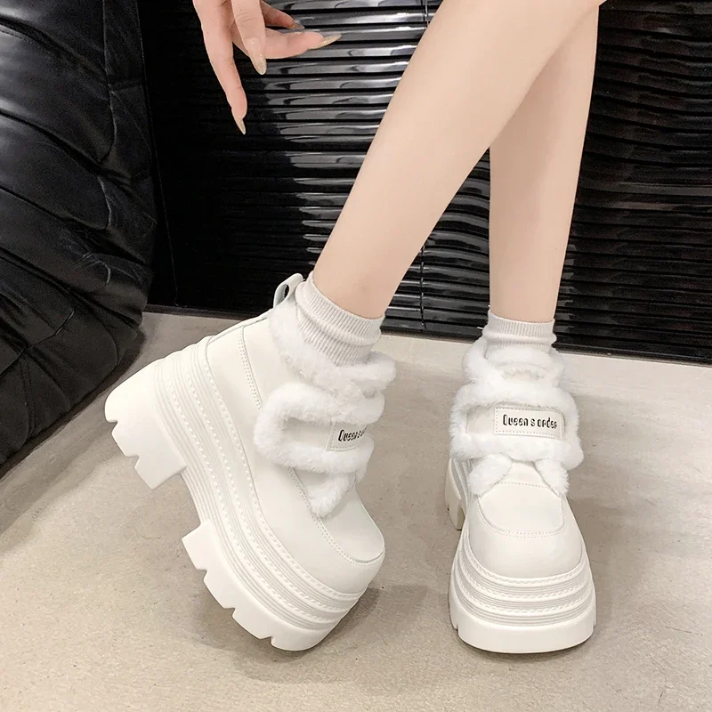 

2025 зимние ботинки, женские теплые хлопковые зимние туфли, модные кроссовки на высокой платформе 10 см, кожаные женские плюшевые туфли на толстом каблуке