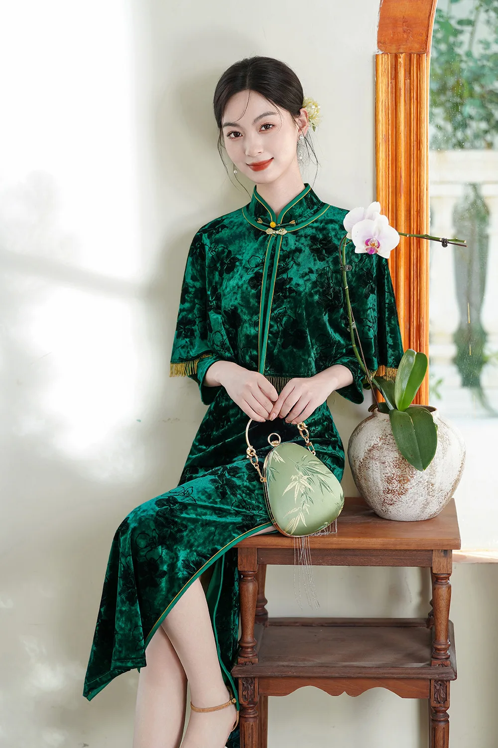 

Elegant Traditional Cheongsam Autumn Winter Velour Long Qipao Shawl Set Classic Evening Party Dress Sexy Split Chinese Dress