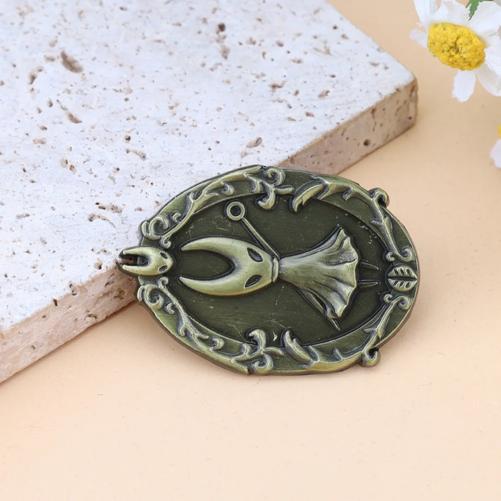 Przypinka emaliowana Hollow Knight, retro metalowa odznaka kolekcjonerska, zabawna ozdoba do plecaka, broszki, prezent