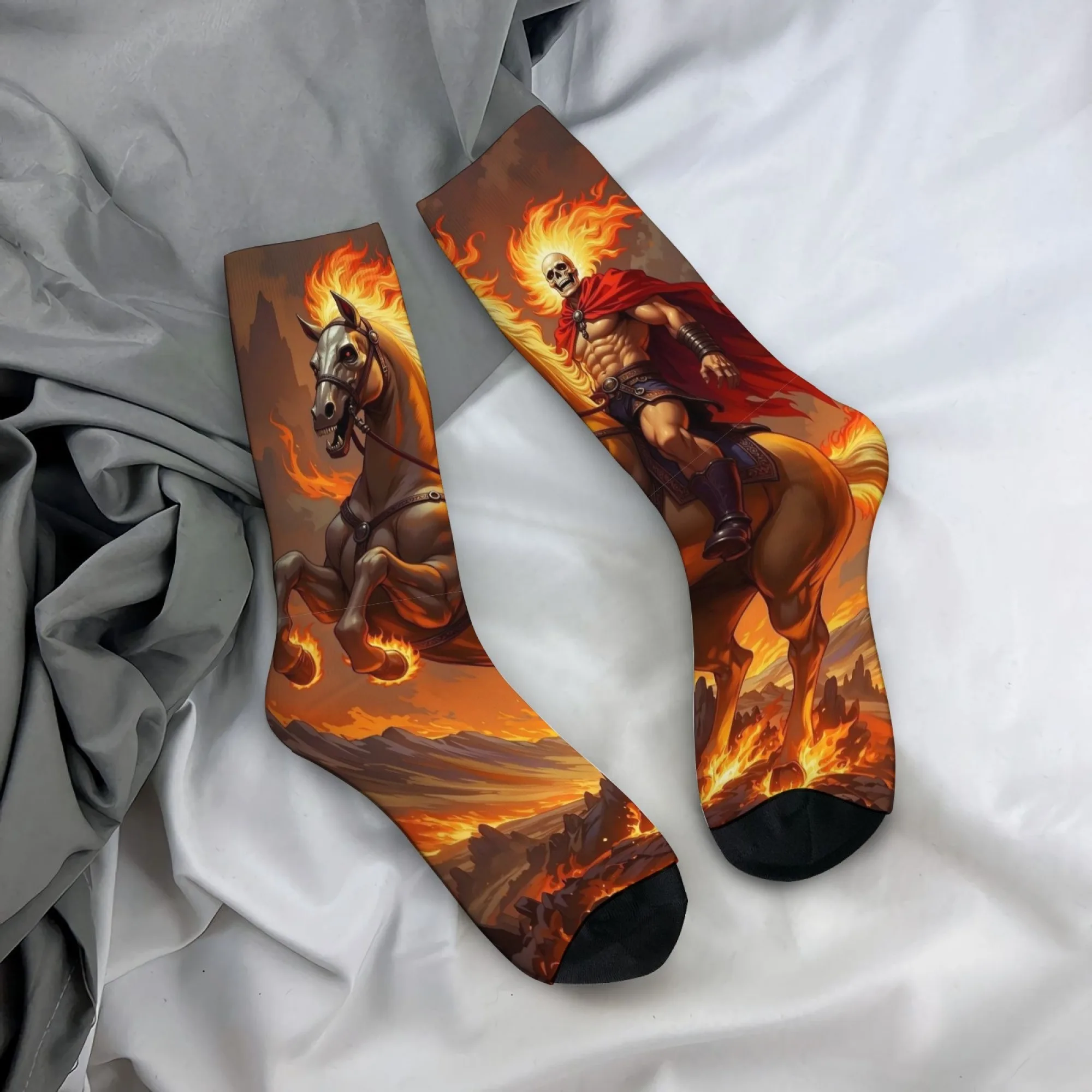 

Мужские носки Flame Warhorse Skull Knight в стиле Харадзюку, уличные повседневные модные носки в стиле хип-хоп, новинка, забавные носки Happy, подарок