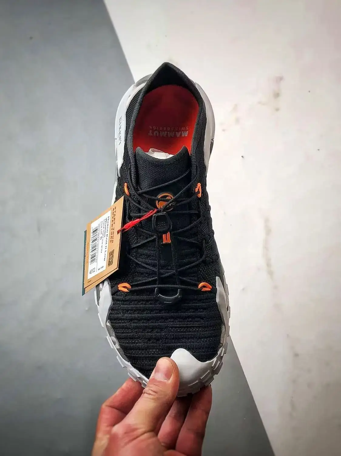 

Men's Badminton Shoes High Quality Volleyball Shoes Wear-resistant Table Tennis Shoes Non-slip Outdoor Couple Sports Shoes