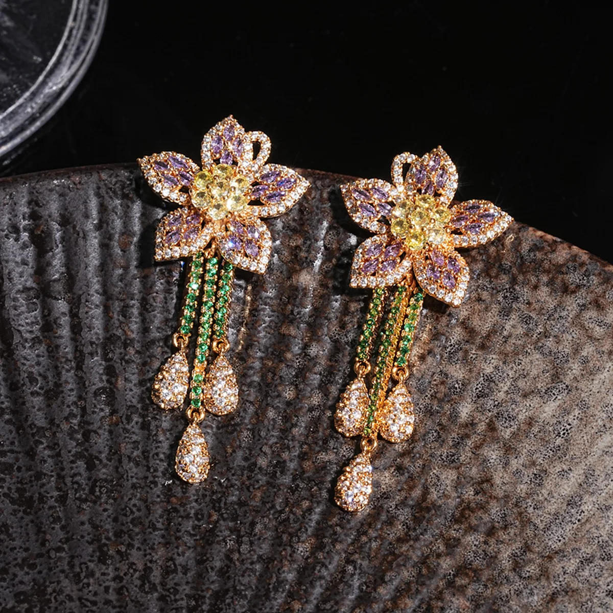 

Flower Drop Earrings For Women 925 Silver Needle Gold Plated Luxury Stud Dangle Earring Fine Jewelry Wedding Party Accessory