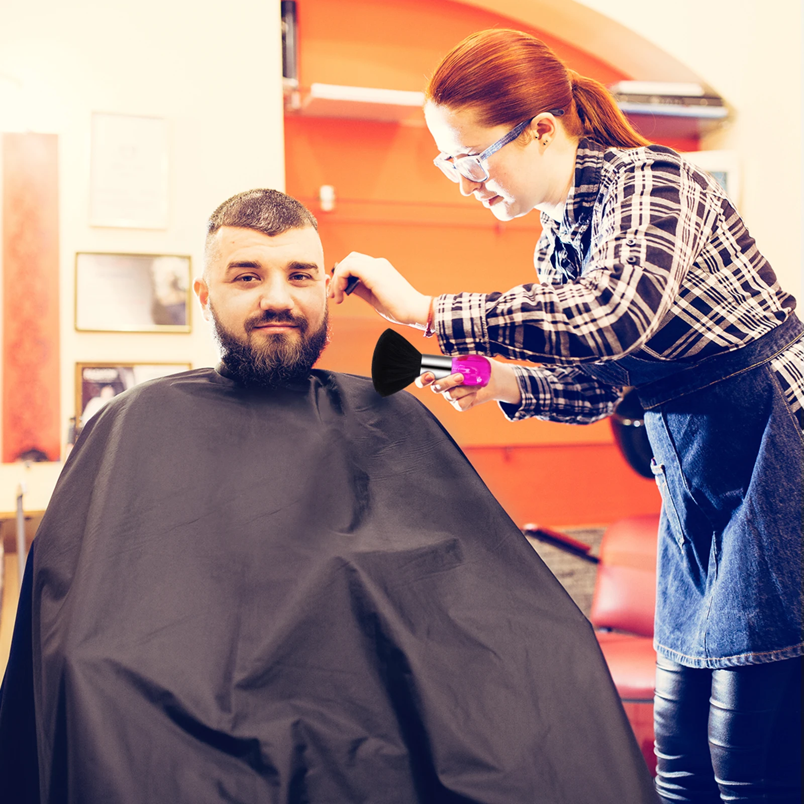 

Salon Neck Duster Hair Cleaner Brush Crystal Handle Soft Comfortable for Broken Hair Removal Barber Hairdressing Cleaning Brush