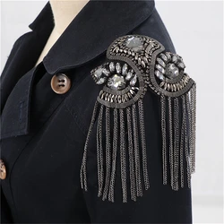 Handmade Rhinestone Fashion Tassel Chain Shoulder Board Badges Beads Patch Metal Military Pin on Brooch Medal