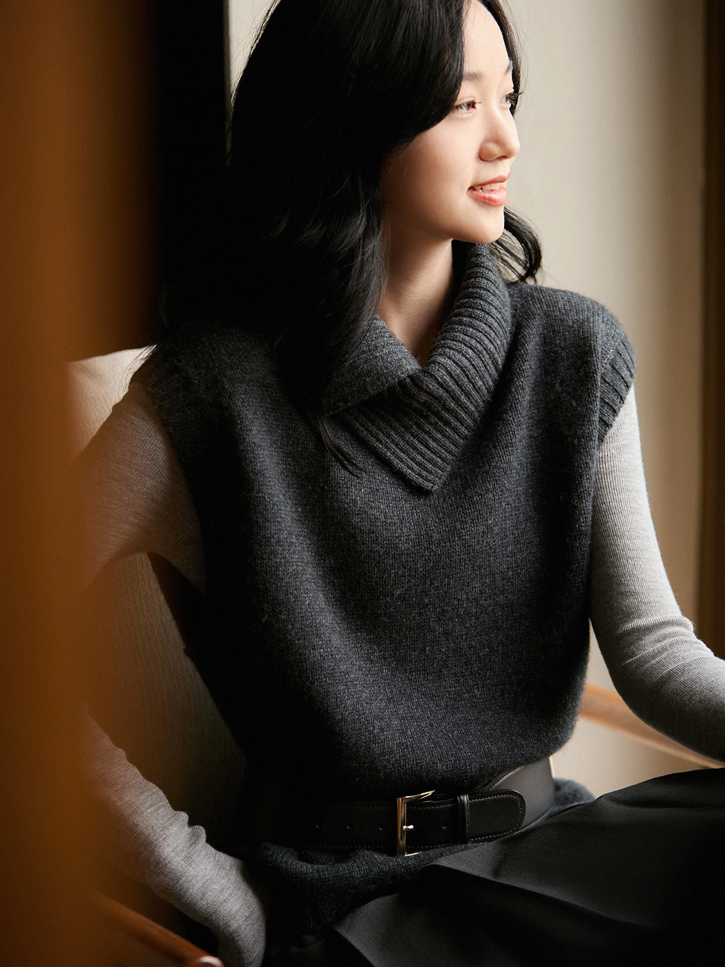 

Faionable Pure Color Knitted Sweater Vest Irregular Collar Casual Women's Top Trendy Layering Autumn Winter Online Exclusive