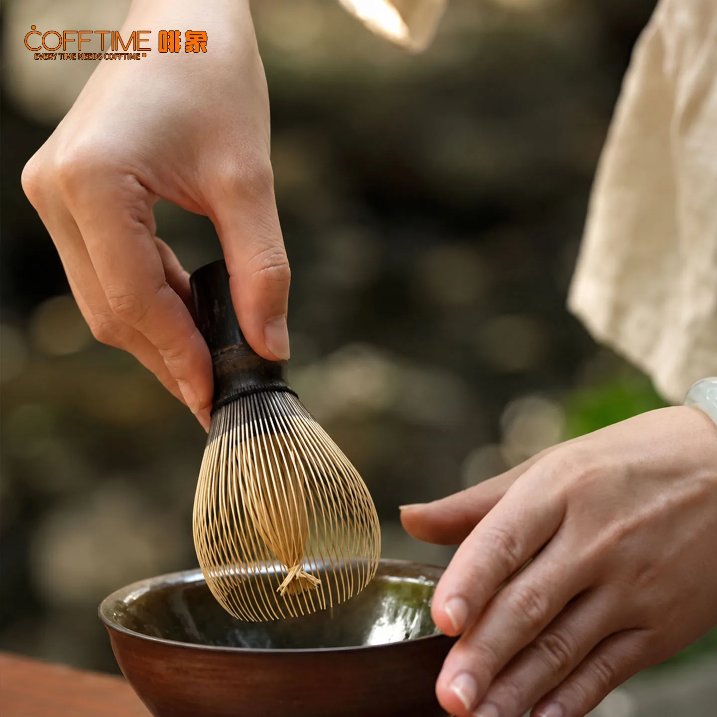 Matcha Whisk Bamboo Handcrafted Frother 100 Prongs Japanese Tea Ceremony Tools Reusable Tea Whisk Mixer for Home Cafe Office