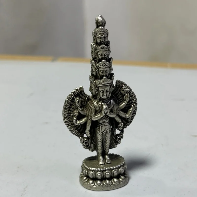 

Antique Copper Thousand-Hand Kwan-Yin Ornaments Domestic Ornaments Crafts Miscellaneous Collection Mini Bronze Statue Small Orna