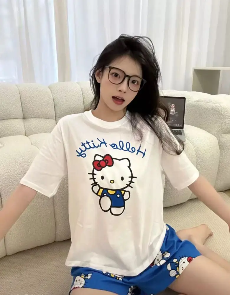

Летний бело-синий пижамный комплект Hello Kitty, женские шорты с короткими рукавами и кружевными акцентами, мягкая дышащая домашняя одежда, домашний комфорт