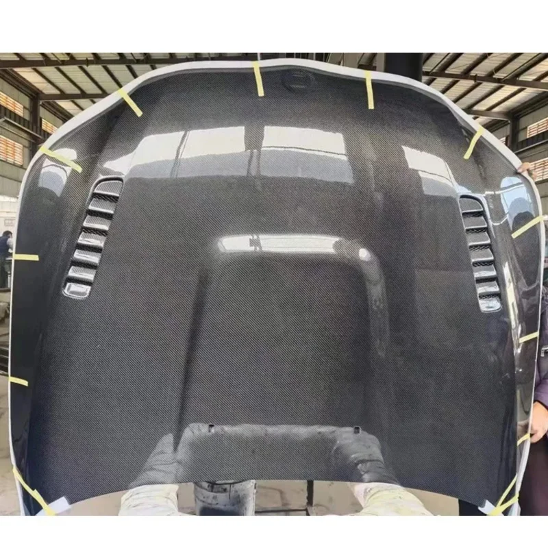 

Factory Wholesale Car Accessories 2003-2010 V Style Carbon Fiber Engine Bonnet Hood for 5 Series E60