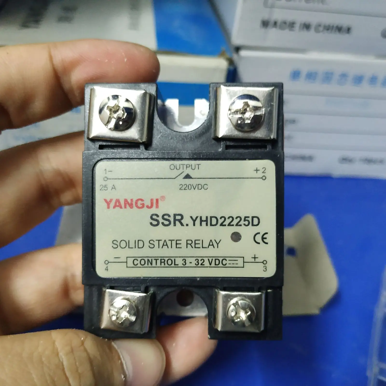 Yang relay YANGJI single-phase DC solid state relay YHD2225D (220VDC/25A)