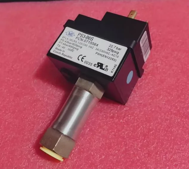 

New Ones PS3-B6S 24.5bar Pressure Switch Control Relay Controller